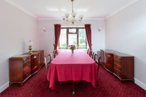 Dining Room - click for photo gallery